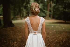 bun hairstyle autumn wedding